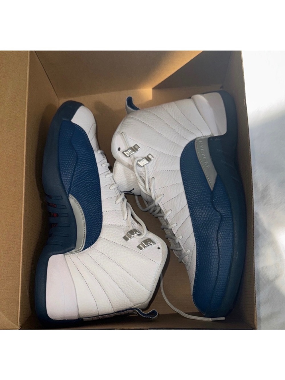 Air Jordan 12 Retro White French Blue Metallic Silver Varsit